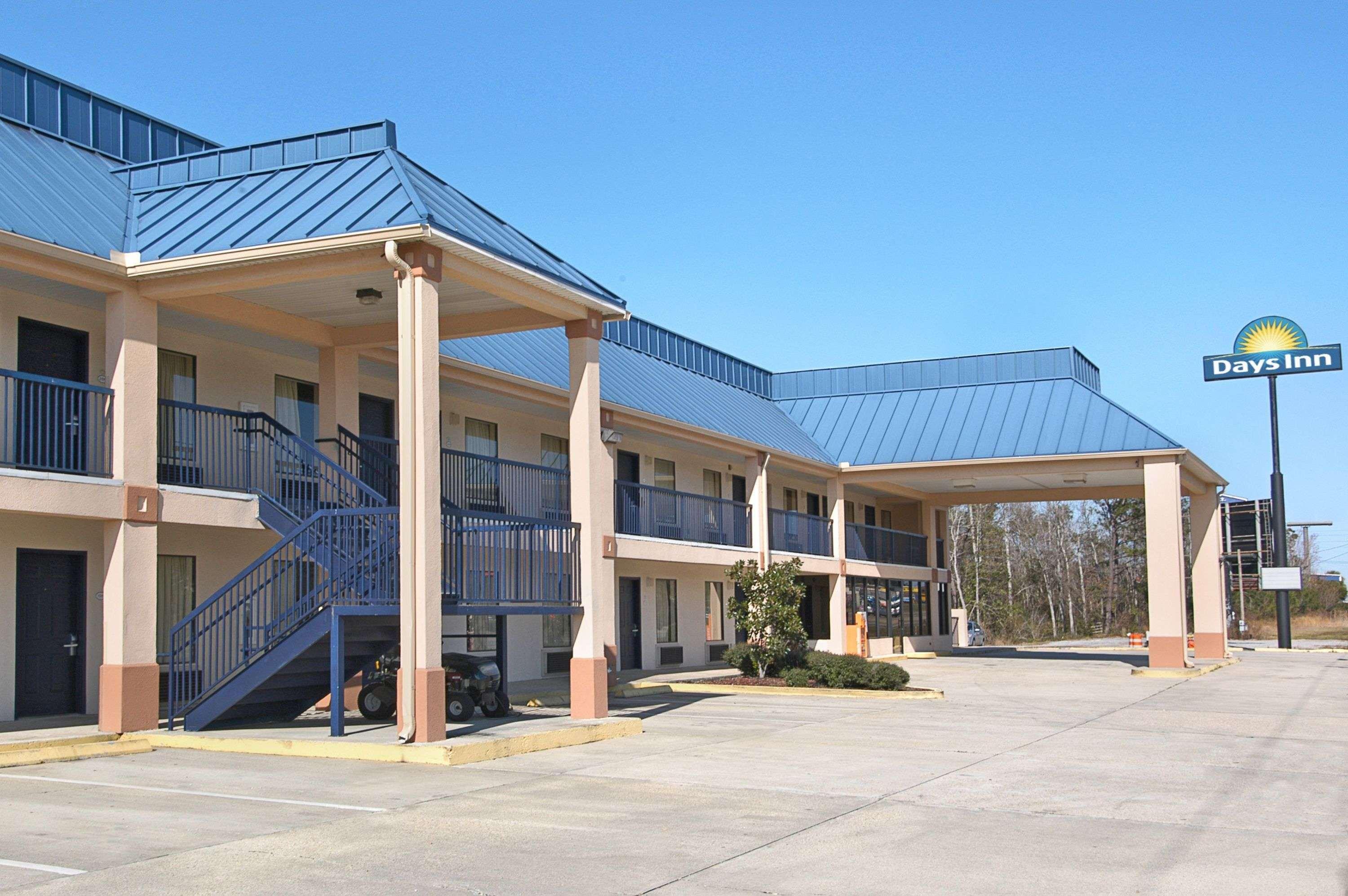 Days Inn By Wyndham Ocean Springs Extérieur photo