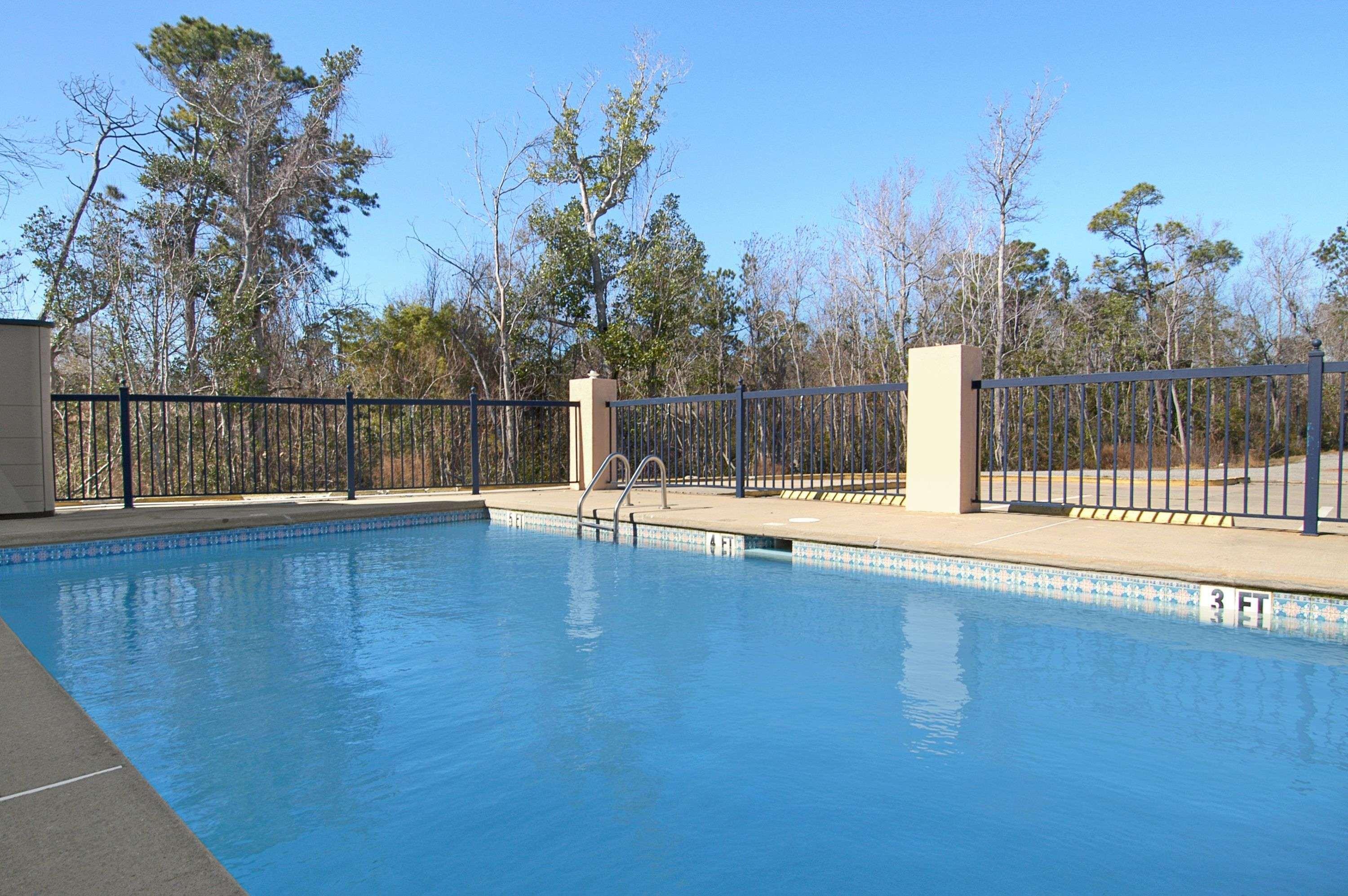 Days Inn By Wyndham Ocean Springs Extérieur photo