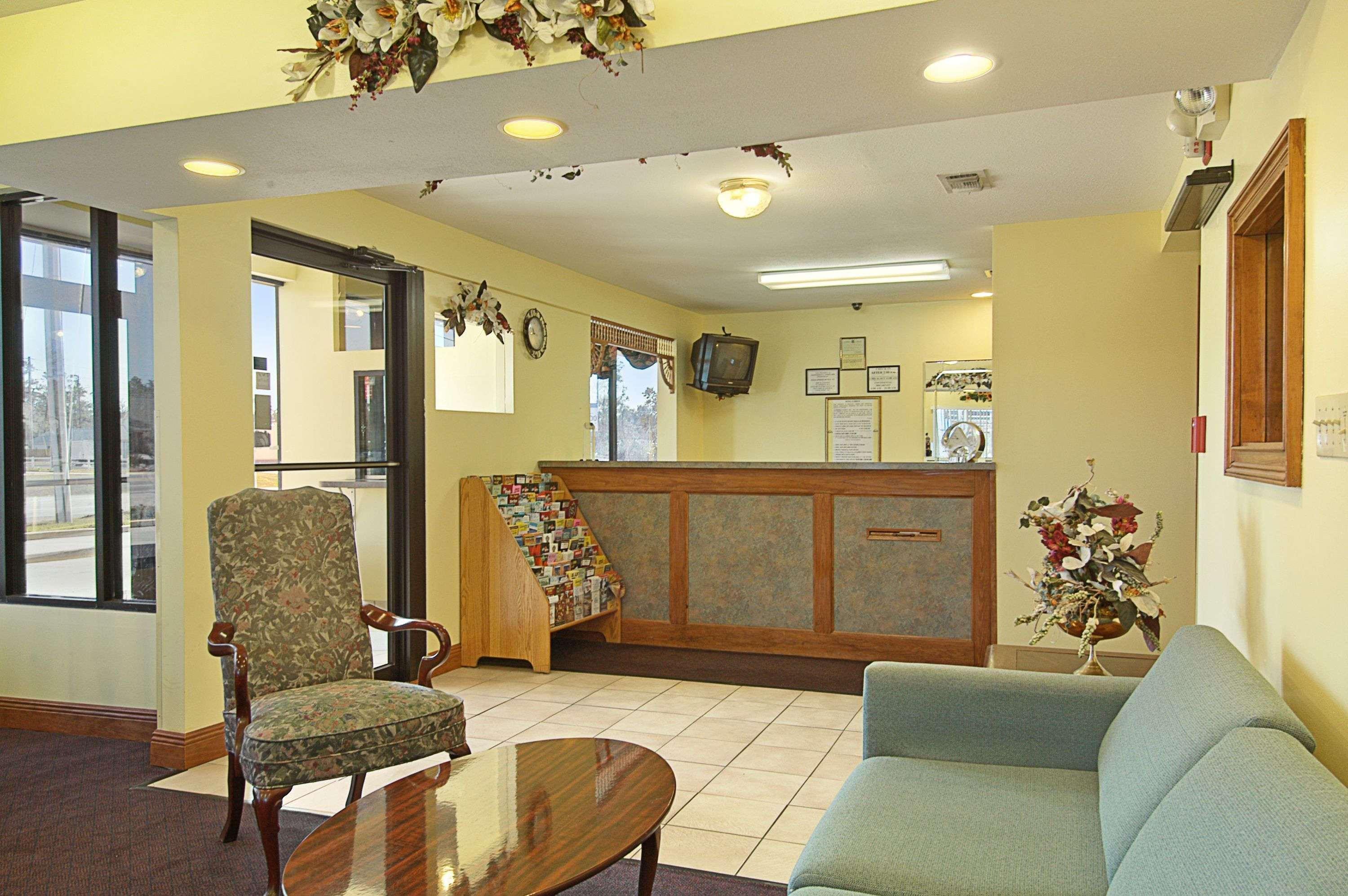 Days Inn By Wyndham Ocean Springs Extérieur photo
