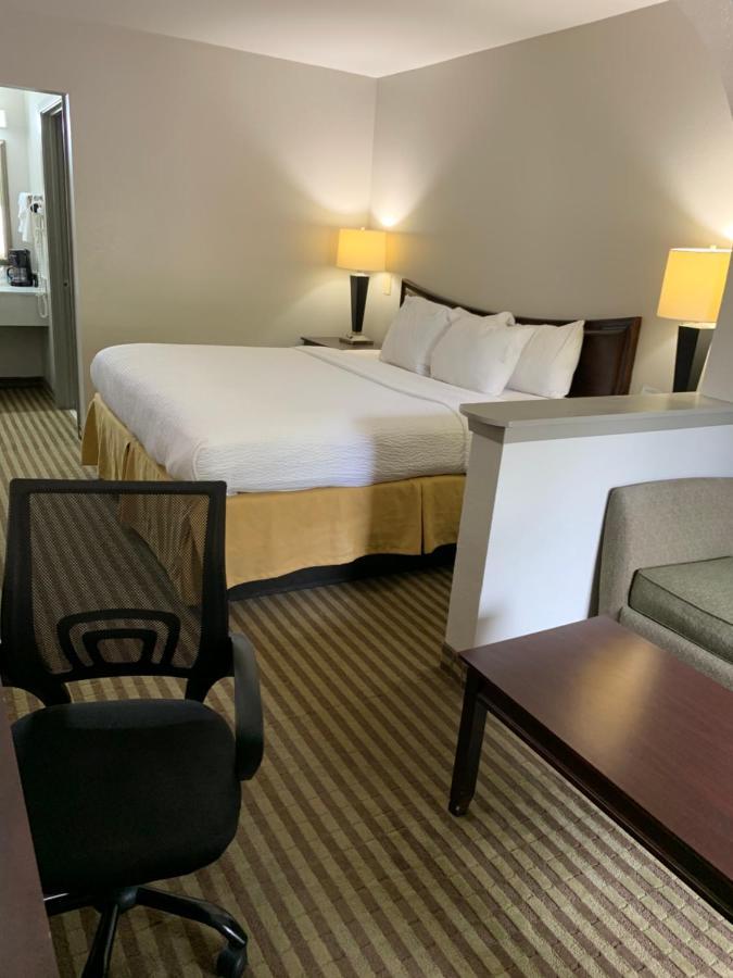 Days Inn By Wyndham Ocean Springs Extérieur photo